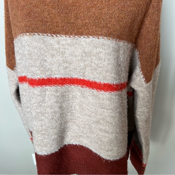 Universal Thread Sweater - Picture 2 of 6